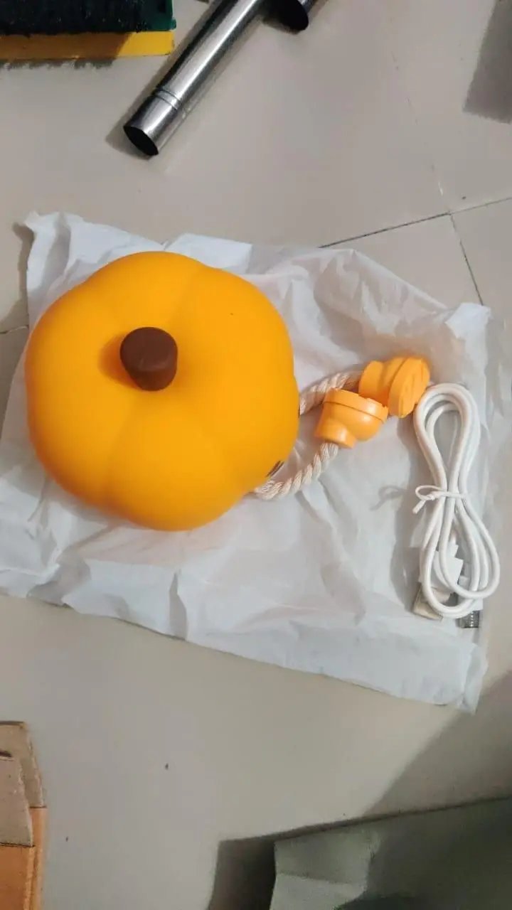 Sad Pumpkin Silicone Lamp - Loopni