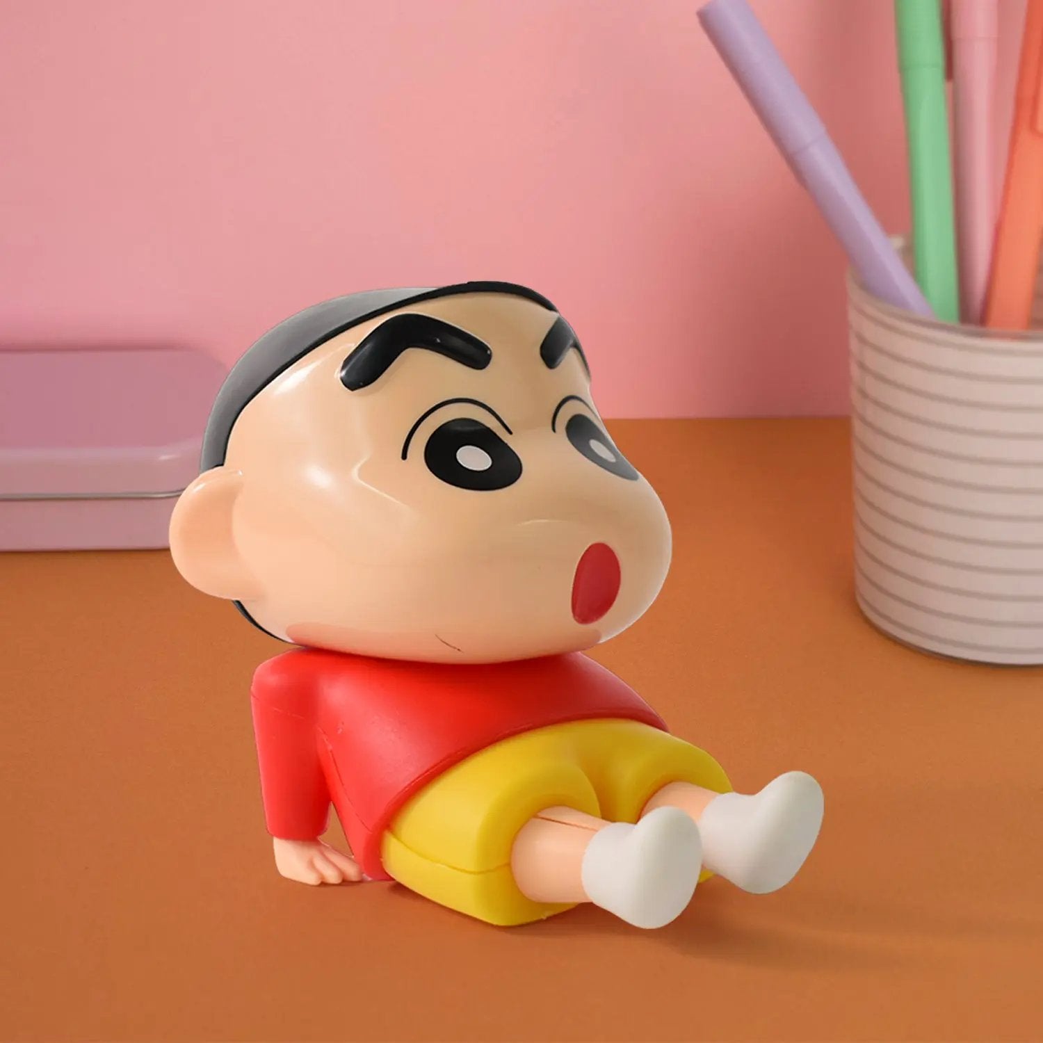 Shinchan Character Sitting Figurine (1 Pc) - Loopni